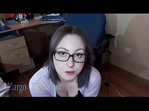 ❤️ Suíonn Cailín Sexy le Gloiní Dildo go domhain ar an gCeamara Físeán fucking ag ga.pornplaybb.ru ️❤